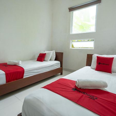 Reddoorz Near Ubud Village 苏卡瓦提 外观 照片