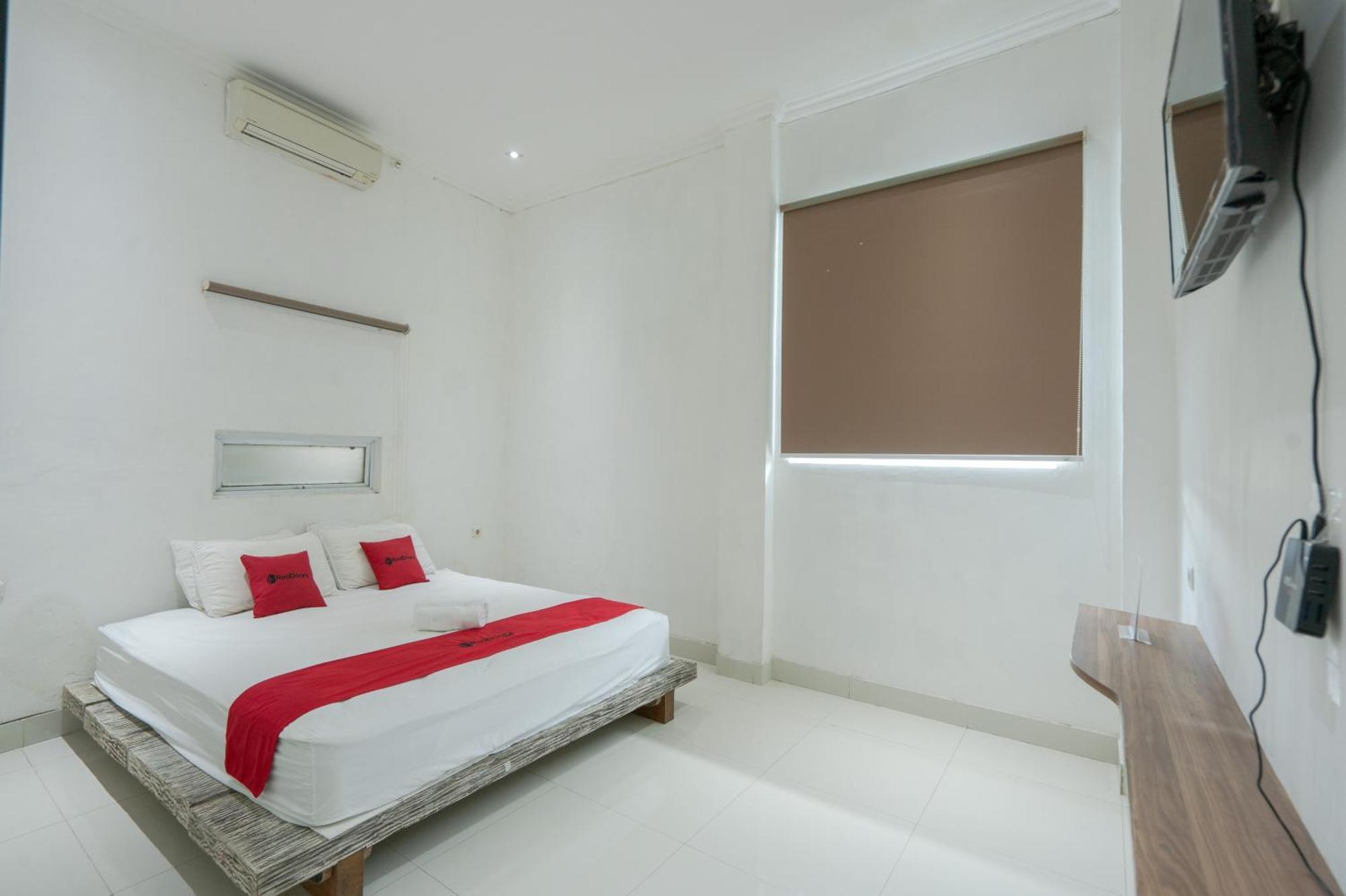 Reddoorz Near Ubud Village 苏卡瓦提 外观 照片