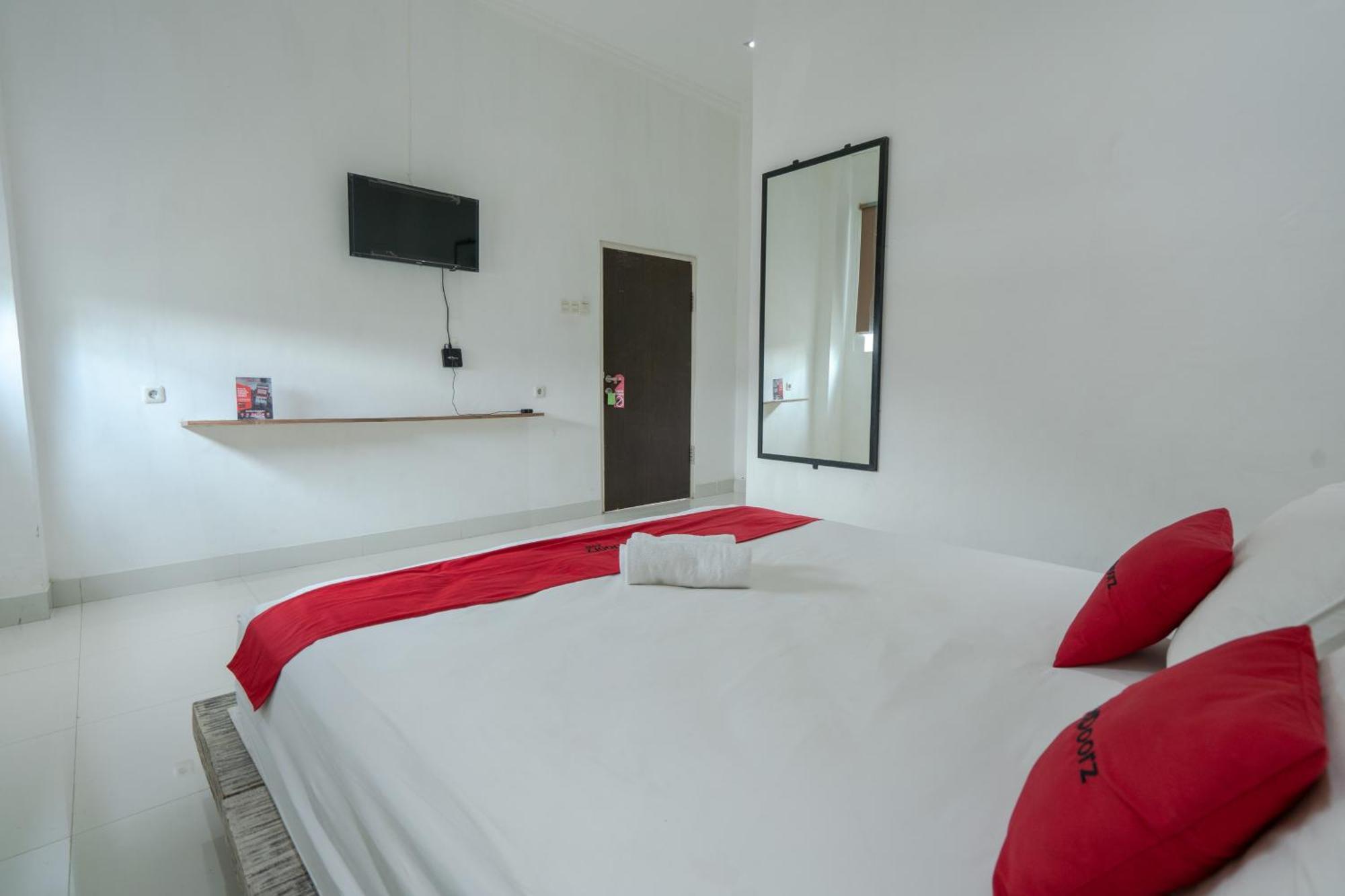 Reddoorz Near Ubud Village 苏卡瓦提 外观 照片