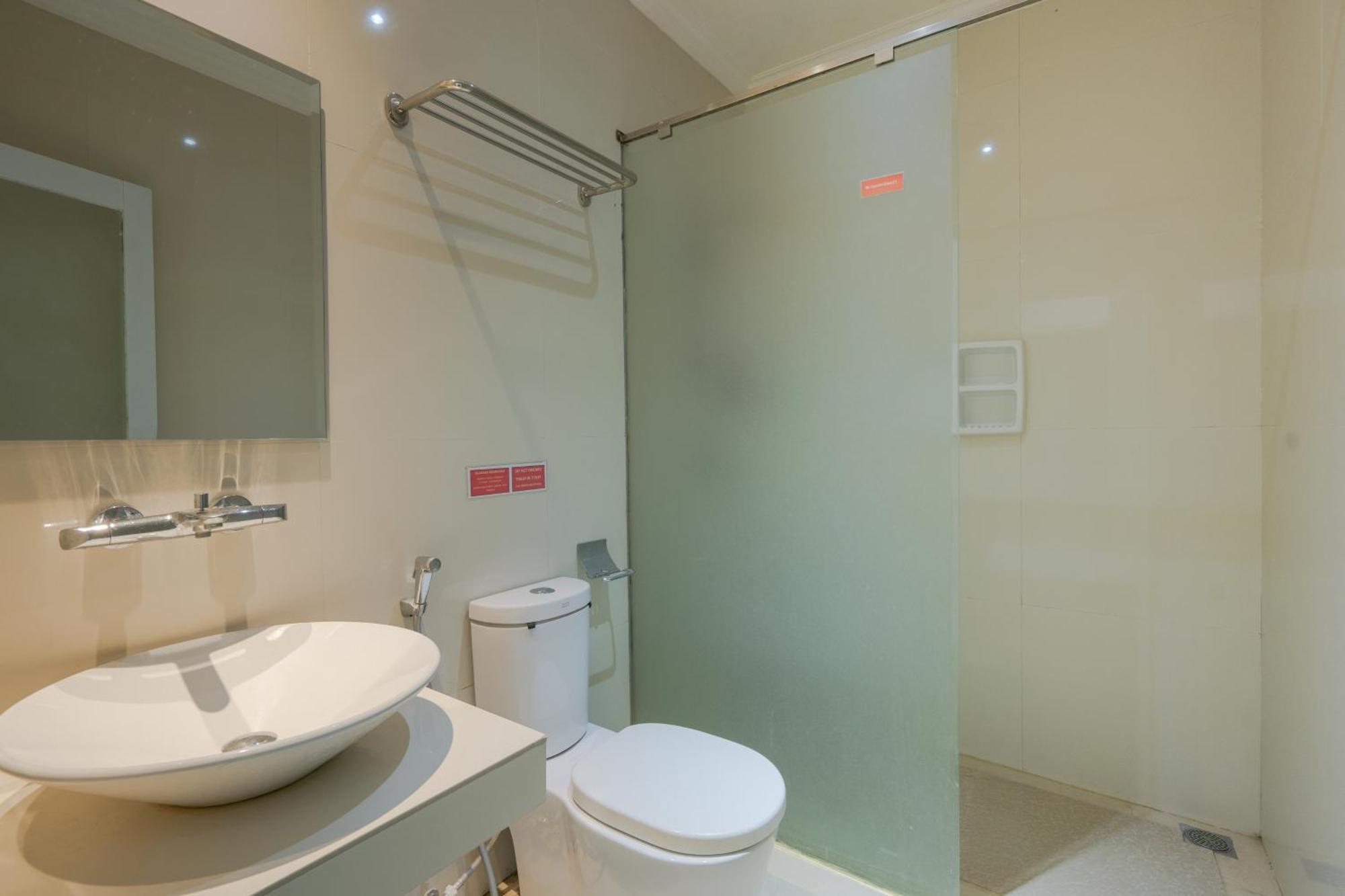 Reddoorz Near Ubud Village 苏卡瓦提 外观 照片
